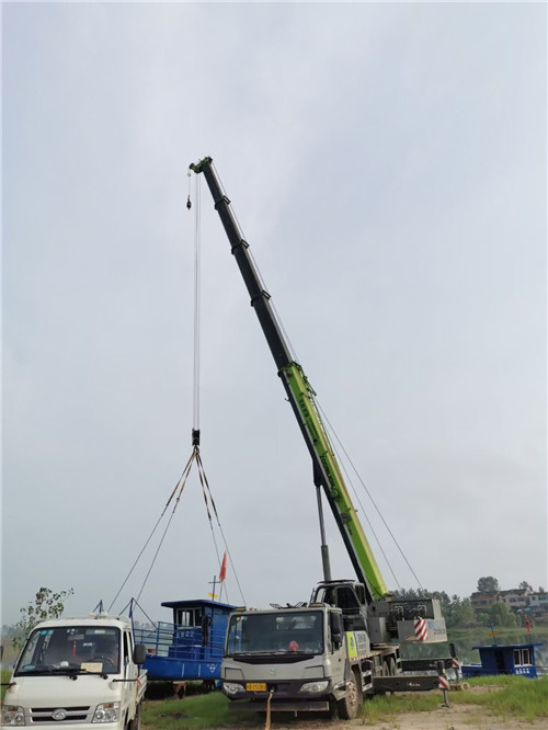 天河区桥梁建设吊装案例